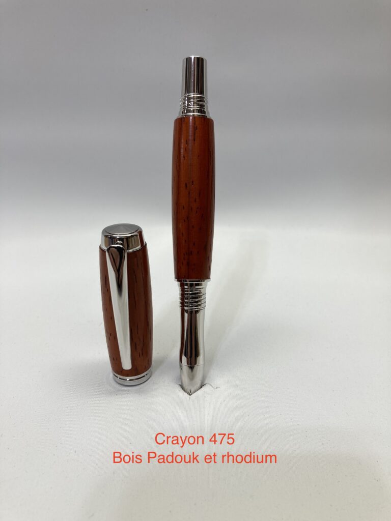 Crayon artisanal de la collection Algonquin