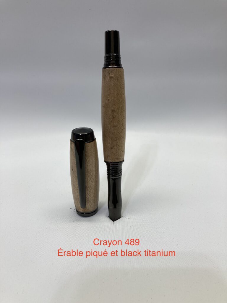 Crayon artisanal de la collection Algonquin