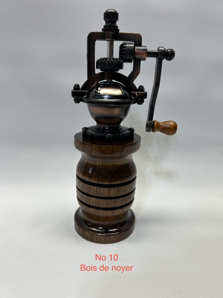 mp-10_Moulin poivre_Poivrière